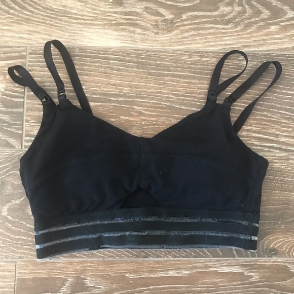 Bombshell sportswear reward sports bra mesh panel bottom cutout - Picture 2 of 5